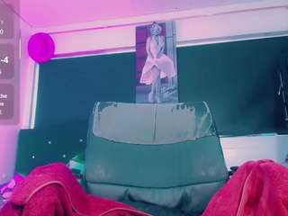 kendall-hornyy webcam