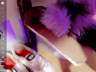 kendall-hornyy