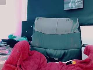 kendall-hornyy