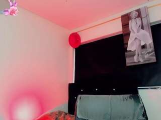 kendall-hornyy Sex Cam Show