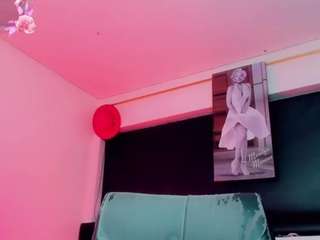 kendall-hornyy Sex Cam Show