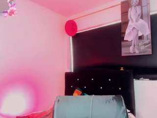 kendall-hornyy Sex Cam Show
