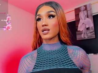 Kendall-hornyy live webcam show