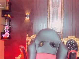 kendall-hornyy