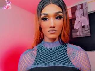 Kendall-hornyy live webcam show