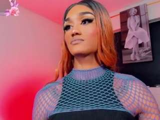 Kendall-hornyy live webcam show