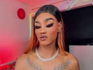 kendall-hornyy