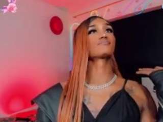 kendall-hornyy's live room