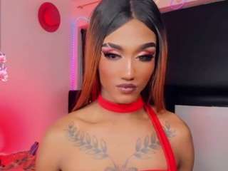 kendall-hornyy