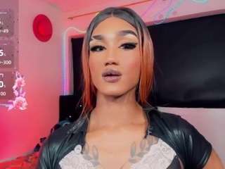 kendall-hornyy