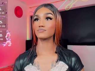 kendall-hornyy