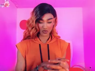 Kendall-hornyy's Live Sex Cam Show