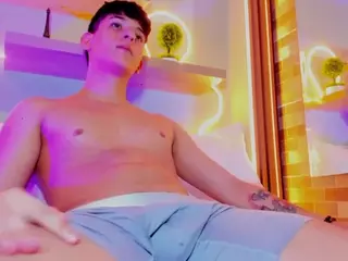 Lucian-Mael's Live Sex Cam Show