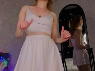 michelle-blond Live Webcam on CamSoda