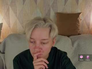 Michelle-Blond