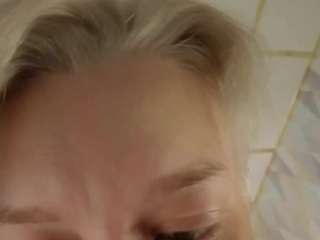 Michelle-Blond