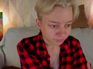 Michelle-Blond