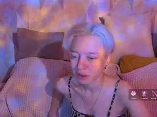 Michelle-Blond