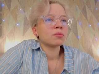 Michelle-Blond