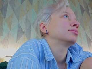 Michelle-Blond