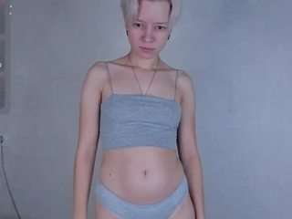 Michelle-Blond