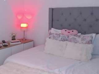 tinyrose18