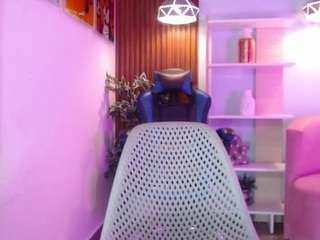  dalila-sky chat room