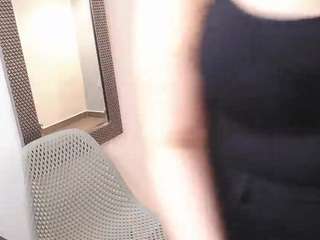 dalila-sky's CamSoda show and profile