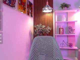 dalila-sky live webcam show