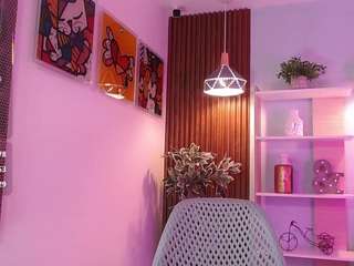 dalila-sky live webcam show