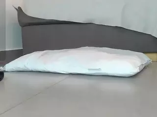 Dalila Sky's Live Sex Cam Show