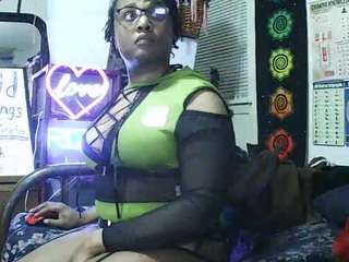 gardeniafields Live Webcam on CamSoda