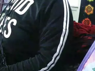 GardeniaFields's Live Sex Cam Show