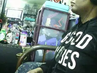 GardeniaFields's Live Sex Cam Show