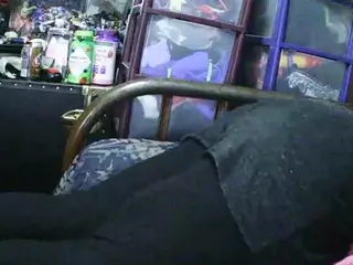 GardeniaFields's Live Sex Cam Show