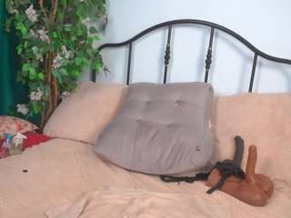 IsadoraDunkan live webcam show