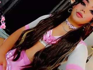 littleambarhot live cam profile