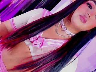 littleambarhot webcam