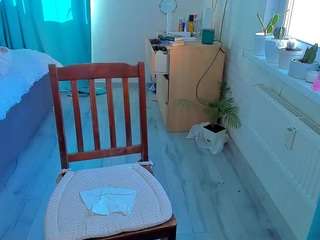 mia-brackenridge live cam profile