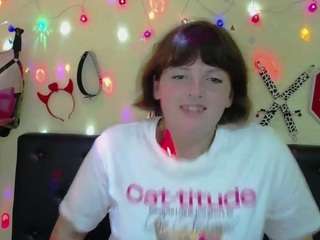 small tits  hd  brown hair...