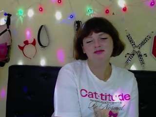 small tits  hd  brown hair...