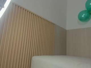 violetta-becker live cam profile