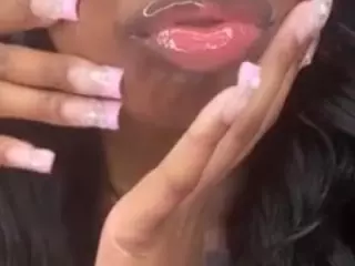 BrattyTahani's Live Sex Cam Show