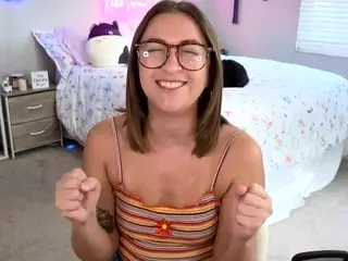 KatieVerona's Live Sex Cam Show
