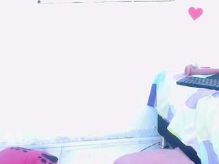 lindaebony19 Live Webcam on CamSoda