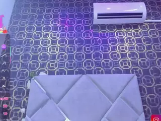 ZoeyMars's Live Sex Cam Show