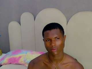  joel-black chat room