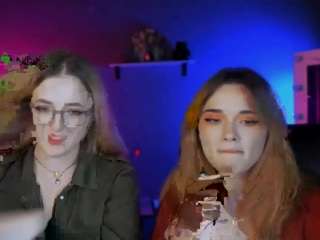 luna-berryy webcam