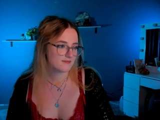 luna-berryy webcam