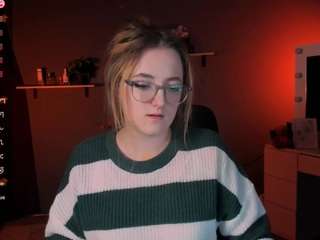 luna-berryy Live Webcam on CamSoda